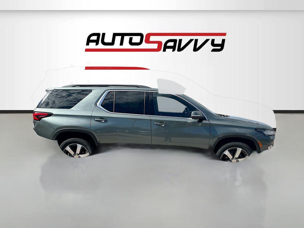 used 2023 Chevrolet Traverse car, priced at $26,200
