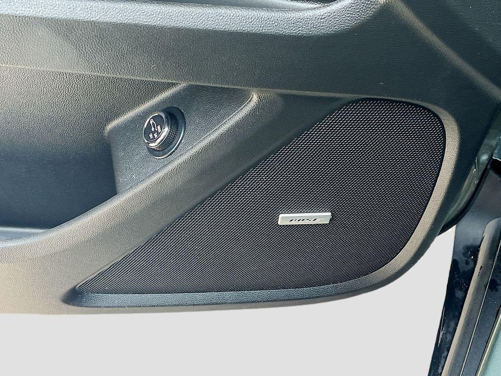 used 2023 Chevrolet Traverse car, priced at $26,200