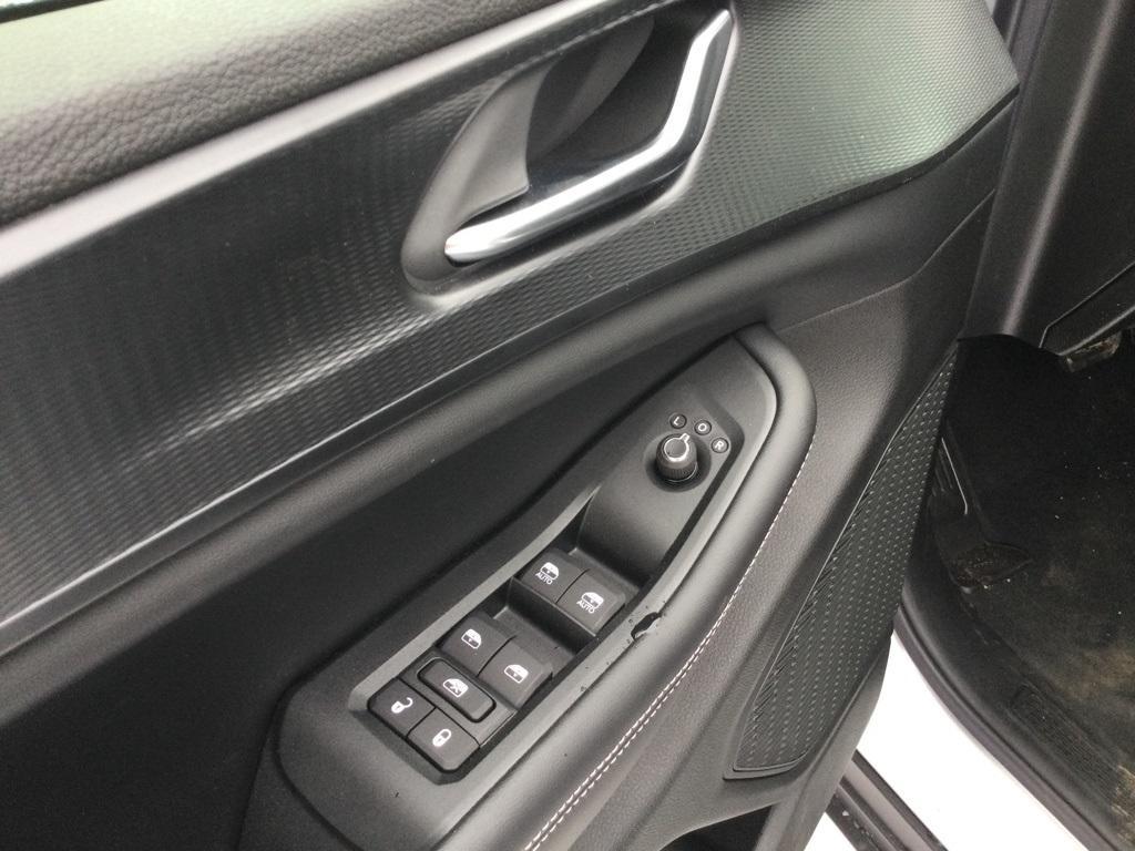 new 2025 Jeep Grand Cherokee car, priced at $41,665