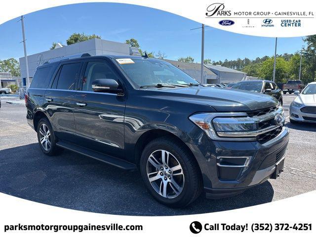 used 2024 Ford Expedition car, priced at $42,386
