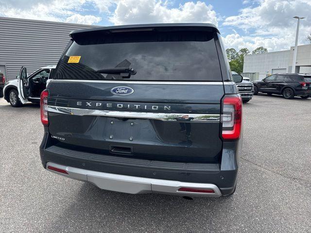 used 2024 Ford Expedition car, priced at $46,526