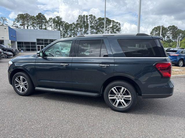 used 2024 Ford Expedition car, priced at $46,526