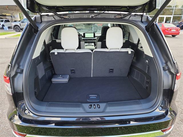 new 2025 Lincoln Aviator car, priced at $75,965