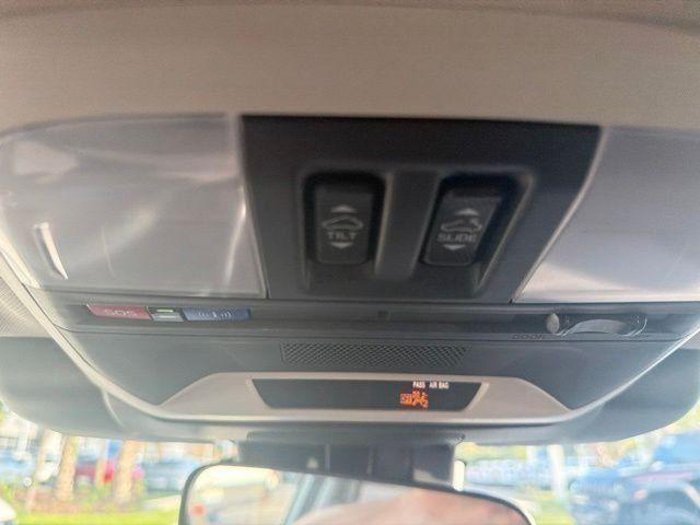 used 2025 Subaru Crosstrek car, priced at $28,177