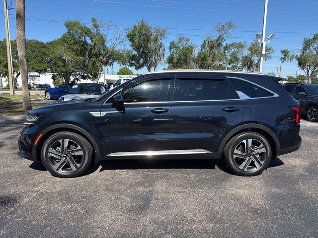 used 2024 Kia Sorento Hybrid car, priced at $28,955
