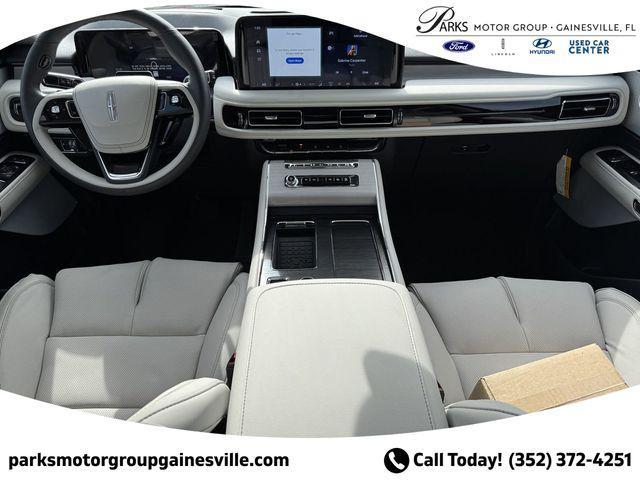 new 2025 Lincoln Aviator car, priced at $75,400