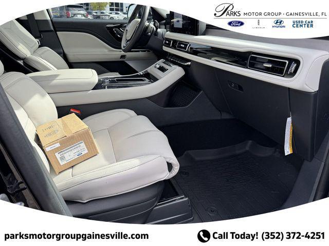 new 2025 Lincoln Aviator car, priced at $75,400