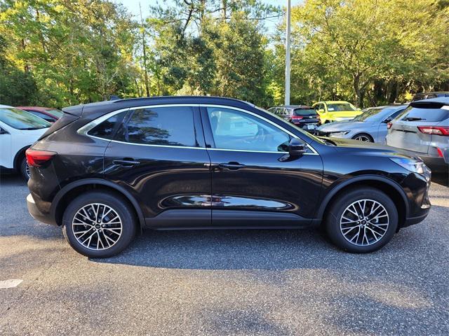 new 2025 Ford Escape PHEV car, priced at $26,117