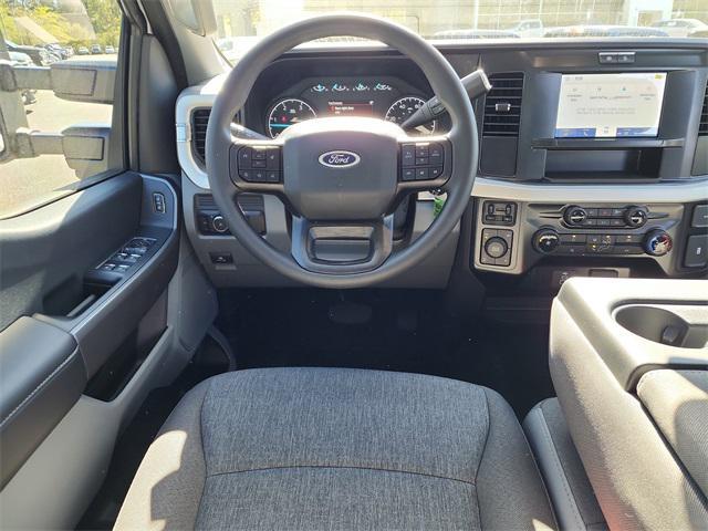 new 2025 Ford F-250 car, priced at $68,050