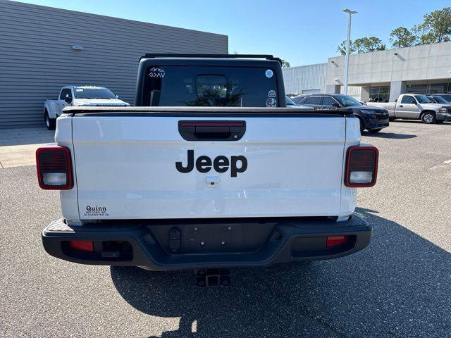 used 2023 Jeep Gladiator car, priced at $33,674