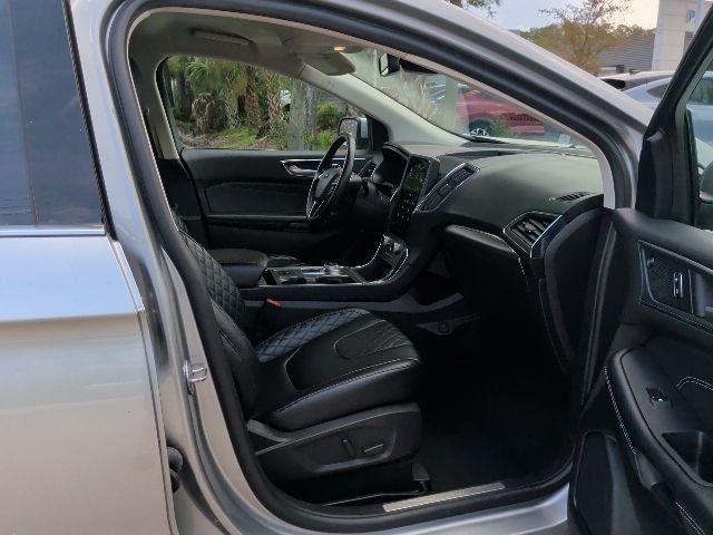 used 2024 Ford Edge car, priced at $25,966