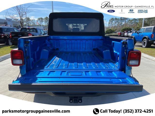 used 2022 Jeep Gladiator car, priced at $28,528