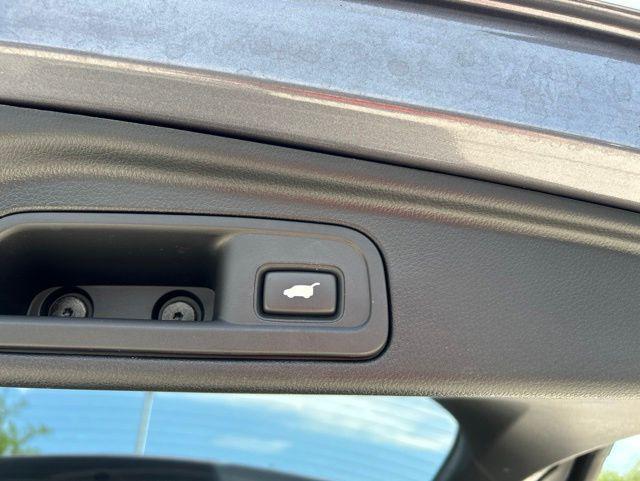 used 2016 Honda Pilot car, priced at $17,692
