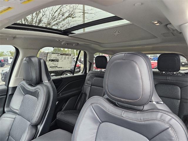 new 2025 Lincoln Aviator car, priced at $81,450