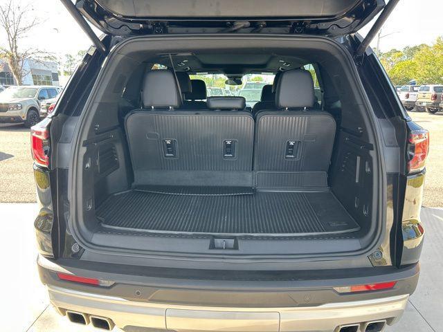 used 2024 GMC Acadia car, priced at $33,519