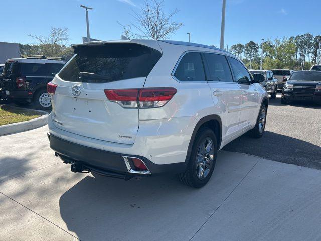 used 2017 Toyota Highlander car, priced at $17,984