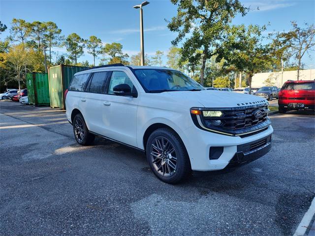 new 2025 Ford Expedition car, priced at $85,230