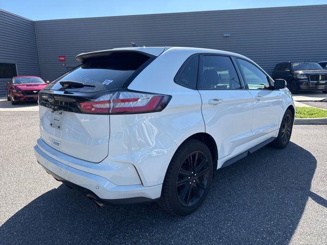 used 2021 Ford Edge car, priced at $18,851