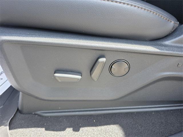 new 2025 Ford F-250 car, priced at $86,290