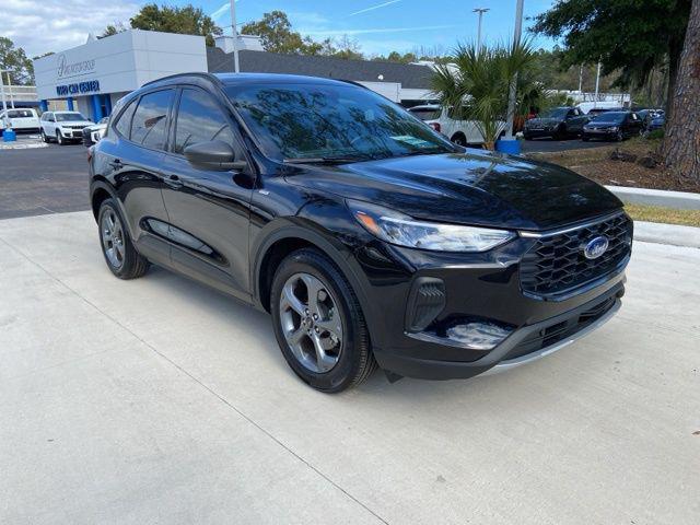used 2025 Ford Escape car, priced at $21,584