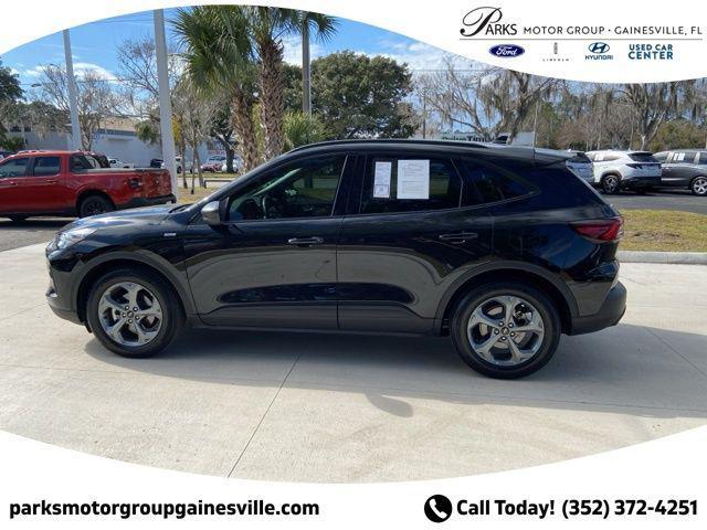 used 2025 Ford Escape car, priced at $21,584