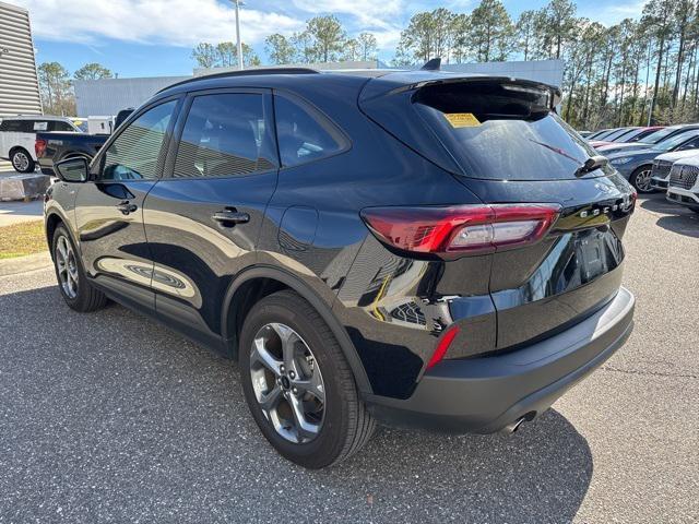 used 2025 Ford Escape car, priced at $20,671