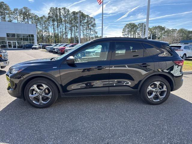 used 2025 Ford Escape car, priced at $20,671