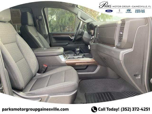 used 2022 GMC Sierra 1500 car, priced at $33,530