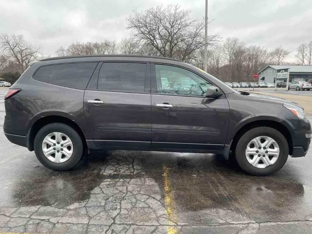 used 2013 Chevrolet Traverse car, priced at $4,999