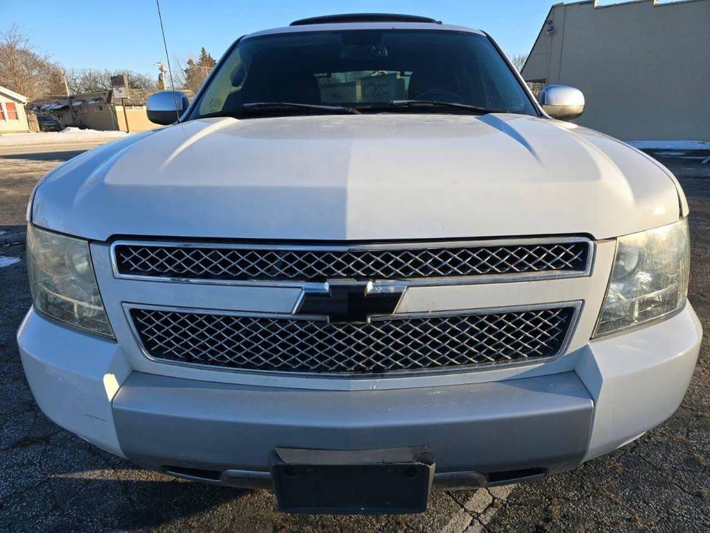 used 2007 Chevrolet Avalanche car, priced at $5,999