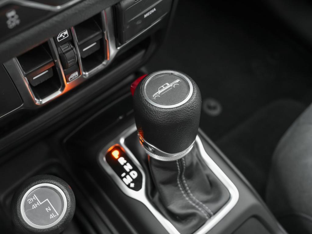 used 2024 Jeep Gladiator car, priced at $35,697