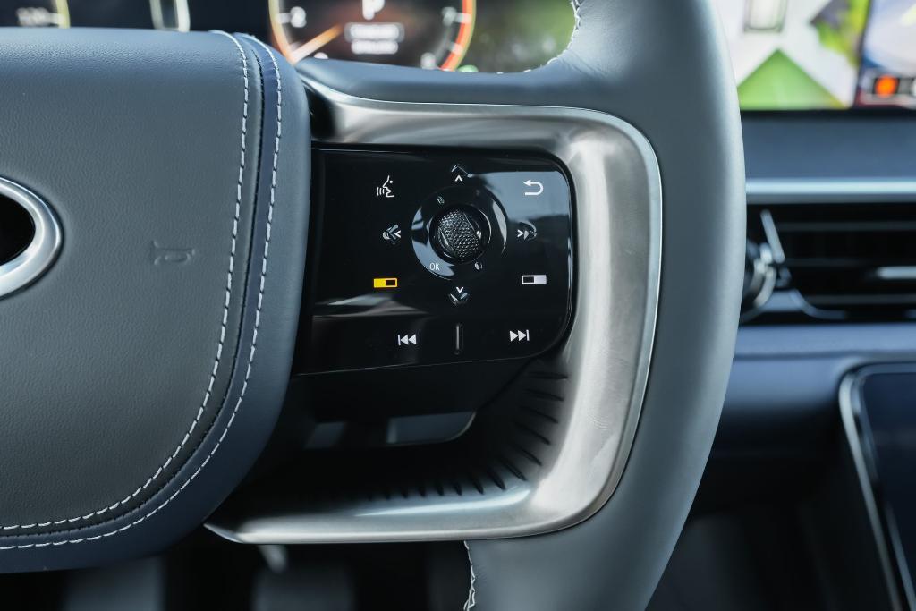 new 2026 INFINITI QX80 car, priced at $92,472