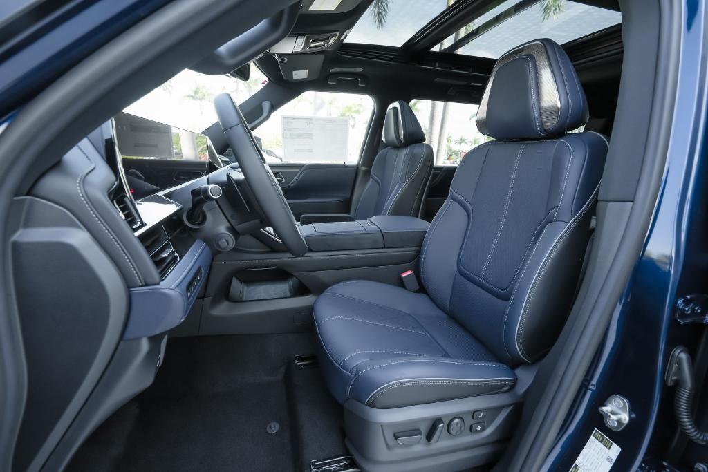 new 2026 INFINITI QX80 car, priced at $92,472