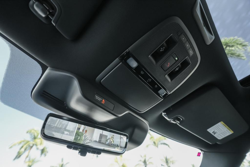 new 2026 INFINITI QX80 car, priced at $92,472