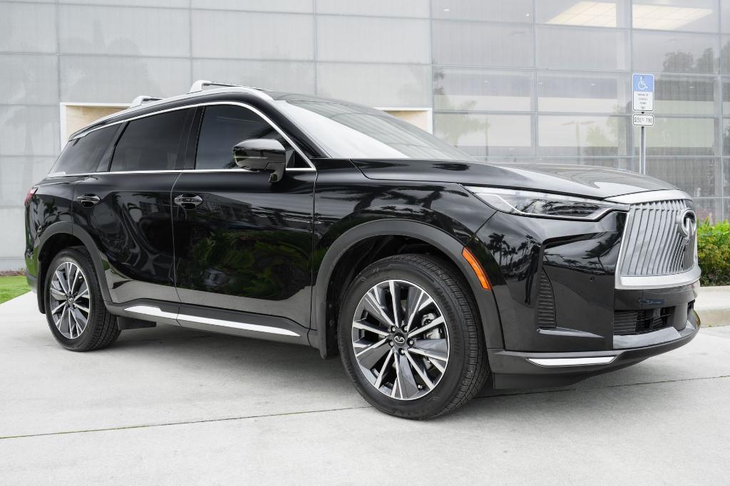 used 2026 INFINITI QX60 car, priced at $50,256