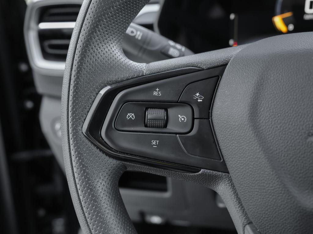used 2025 Chevrolet TrailBlazer car, priced at $22,897