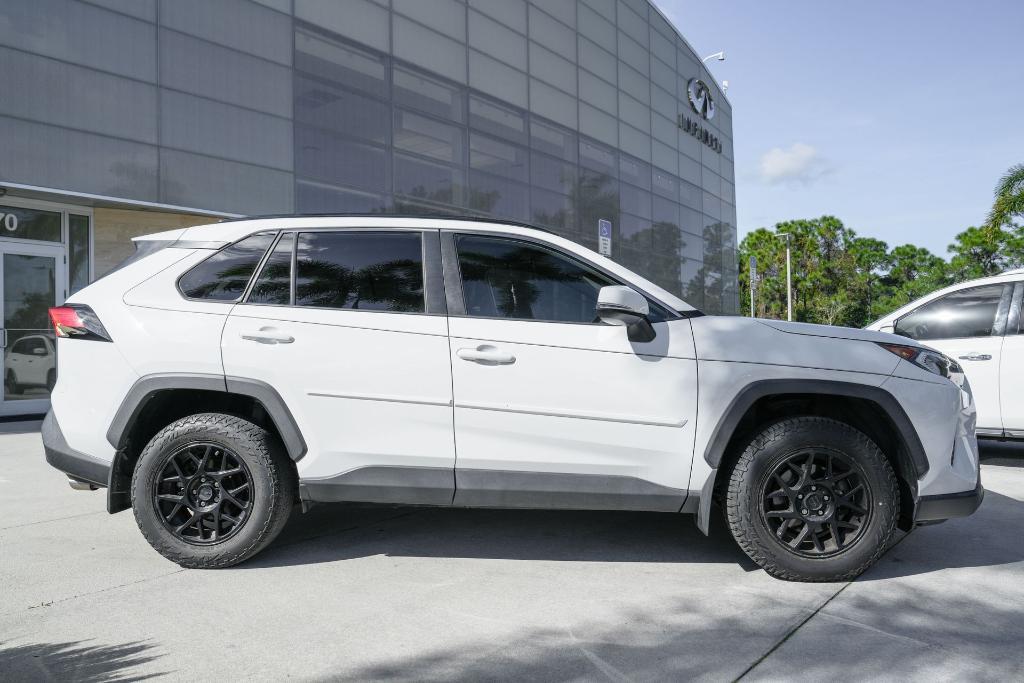 used 2020 Toyota RAV4 car, priced at $22,936