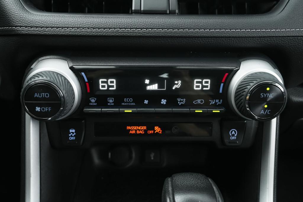 used 2020 Toyota RAV4 car, priced at $21,495