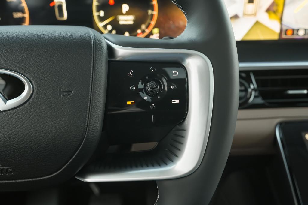 new 2026 INFINITI QX80 car, priced at $86,167