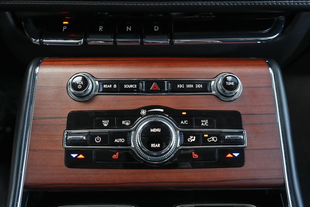 used 2024 Lincoln Aviator car, priced at $47,500