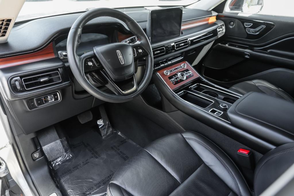 used 2024 Lincoln Aviator car, priced at $47,500