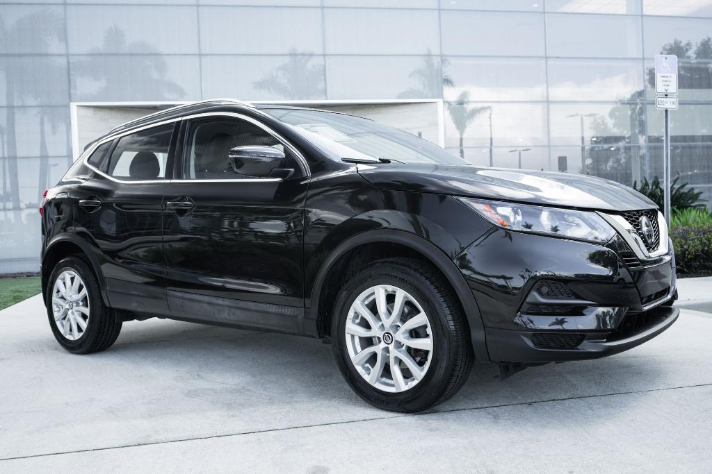 used 2020 Nissan Rogue Sport car, priced at $13,800
