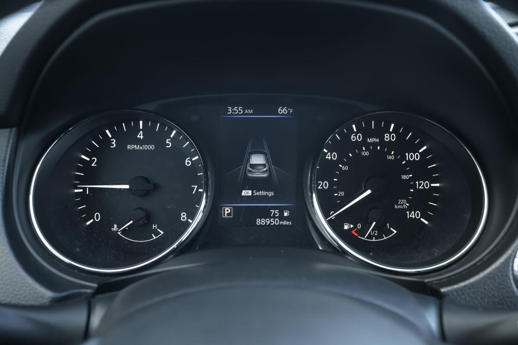 used 2020 Nissan Rogue Sport car, priced at $13,800