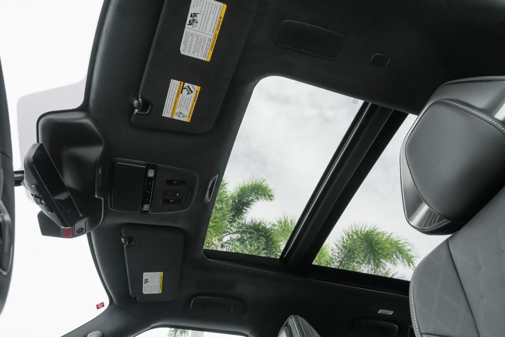 new 2026 INFINITI QX80 car, priced at $99,860