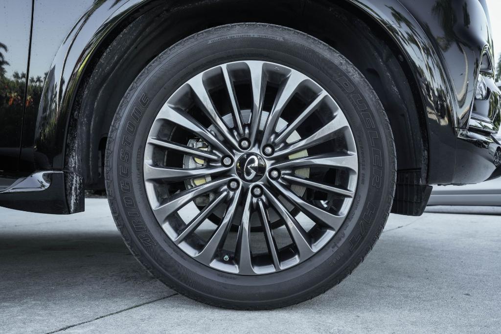 used 2024 INFINITI QX80 car, priced at $59,749