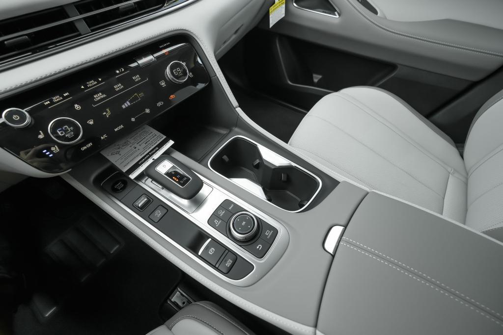 new 2026 INFINITI QX60 car, priced at $48,717