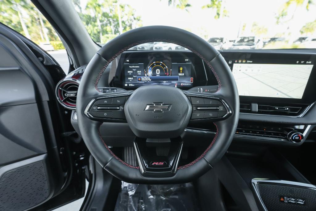 used 2025 Chevrolet Equinox car, priced at $28,495