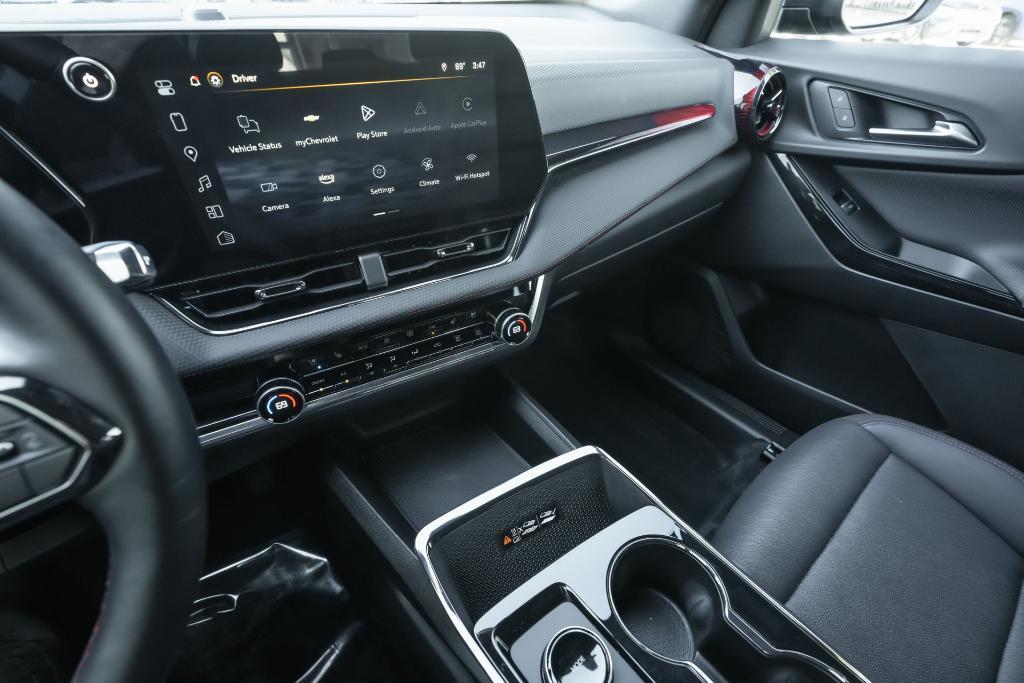 used 2025 Chevrolet Equinox car, priced at $28,495