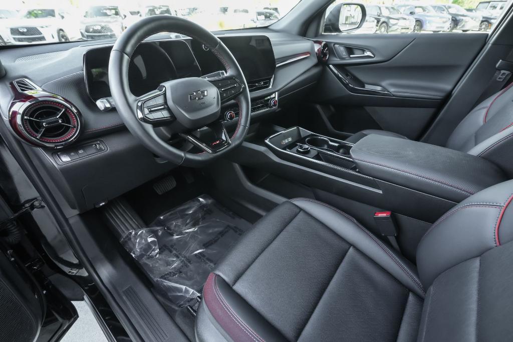 used 2025 Chevrolet Equinox car, priced at $28,495