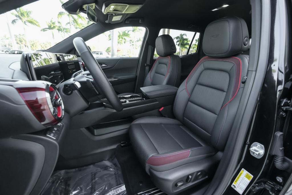 used 2025 Chevrolet Equinox car, priced at $28,495